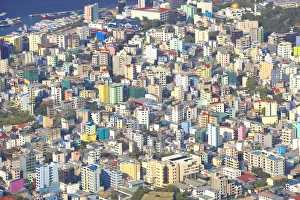 Images Dated 12th November 2007: Aerial view of Male, Maldives, Indian Ocean, Asia