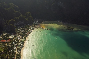 El Nido Prints: Aerial view of town and beach at El Nido