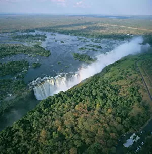 Images Dated 25th July 2008: Aerial view of the Victoria Falls, UNESCO World Heritage Site, Zimbabwe, Africa