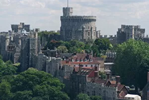 Fortification Gallery: Aerial view, Windsor Castle, Windsor, Berkshire, England, United Kingdom, Europe