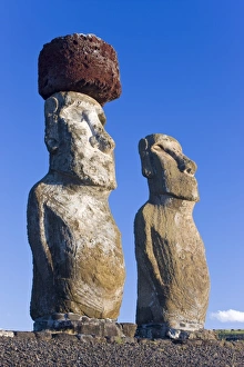 Images Dated 17th March 2008: Ahu Tongariki, the largest ahu on the Island, two of the Tongariki row of 15 giant Moai statues
