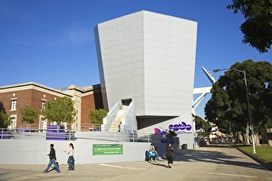 Images Dated 15th February 2009: Air and Space Gallery, California Science Center, Exposition Park, Los Angeles