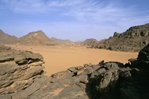 Images Dated 26th April 2005: Akakus, Sahara desert, Fezzan, Libya, North Africa, Africa
