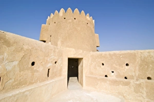 Images Dated 8th January 2008: Al Zubara castle, Qatar, Middle East