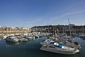 Images Dated 27th December 2011: Albert Harbour, St. Helier, Jersey, Channel Islands, United Kingdom, Europe