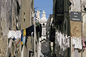 Laundry Prints: Alfama district