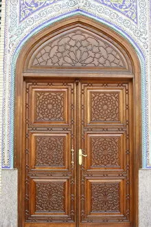 Images Dated 3rd May 2008: Ali Bin Abi Taleb Mosque door, Dubai, United Arab Emirates, Middle East