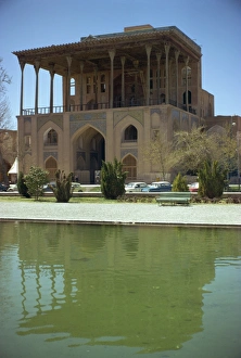 Ali Qapu palace