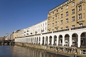 Images Dated 15th April 2010: The Alster Passage, the upmarket arcade in the Neustadt, close to the Innen Alster Lake