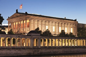 Alte Nationalgalerie (Old National Gallery), Colonnades, Museum Island, UNESCO World Heritage Site