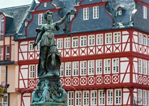 Windows Prints: Altstadt (Old Town), Romerberg, Frankfurt am Main, Hesse, Germany, Europe