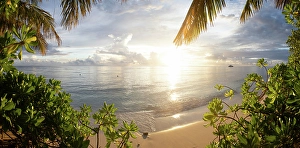 Hues Prints: Amazing sunset over the sea on a tropical island, The Maldives, Indian Ocean