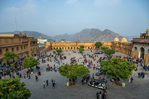 Dress Prints: Amer Fort (Amber Fort), Rajasthan, India