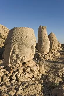 Images Dated 1st June 2008: Ancient carved stone heads of the gods, head of Heracles, Nemrut Dagi (Nemrut Dag)