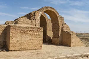 Old Towns Prints: Ancient gate, old Assyrian town of Ashur (Assur), UNESCO World Heritage Site, Iraq