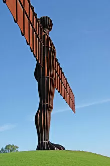 Typically English Gallery: Angel of the North, by Antony Gormley, Gateshead, Tyne and Wear, England, United Kingdom