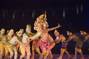 Images Dated 18th January 2008: Angkor Wat Temple at night, lit for a special light show, Siem Reap, Cambodia