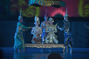 Images Dated 18th January 2008: Angkor Wat Temple at night, lit for a special light show, Siem Reap, Cambodia
