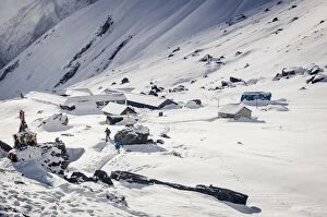 Holiday Makers Gallery: Annapurna Base Camp, 4130m, Annapurna Conservation Area, Nepal, Himalayas, Asia