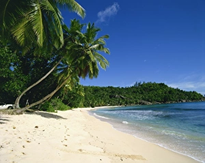 Anse Takamaka