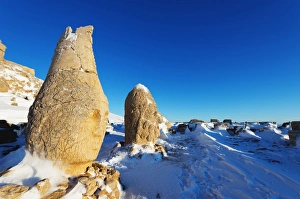 Nemrut Dagi Prints: Antiochos Sanctuary, eastern terrace