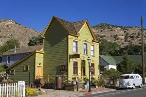 Images Dated 24th September 2009: Antique store in Virginia City, Nevada, United States of America, North America