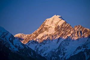 Images Dated 20th November 2008: Aoraki Mount Cook National Park, UNESCO World Heritage Site, South Island, New Zealand, Pacific
