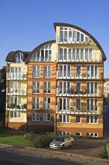 Lower Saxony Prints: Apartment building