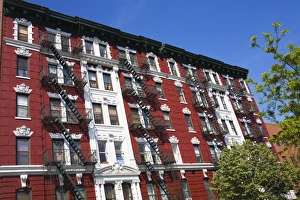 Images Dated 10th May 2007: Apartments in Alphabet City