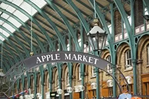 Covent Garden Collection: Apple Market, Covent Garden, London, England, United Kingdom, Europe