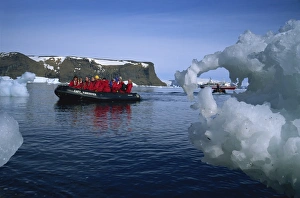 Approaching Devil Island, Antarctic Peninsula, Antarctica, Polar Regions
