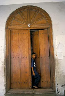 Images Dated 4th August 2008: Arab style Lamu door