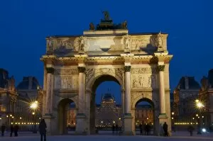 Arc du Carrousel, Place du Carrousel, with Louvre in the background at night