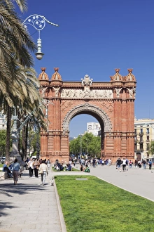 Arc de Triomf, by architect Josep Vilaseca i Casanovas, Barcelona, Catalonia, Spain