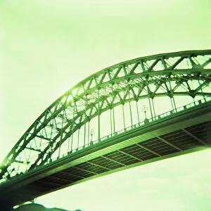 Newcastle Upon Tyne Collection: Arched bridge over River Tyne, Newcastle upon Tyne, Tyne and Wear, England