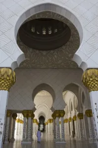 Opulence Prints: Arches and columns of the courtyard of the new Sheikh Zayed Bin Sultan Al Nahyan Mosque