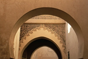 Images Dated 29th February 2008: Architectural detail of arches in the souk
