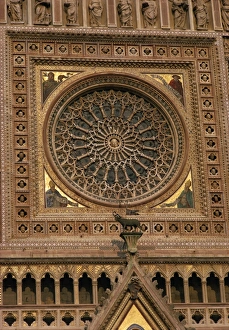 Rose Window Prints: Architectural detail of the rose window in the cathedral