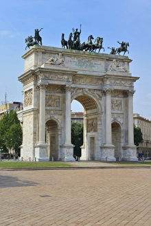 Milan Prints: Arco Della Pace, Piazza Sempione, Milan, Lombardy, Italy, Europe