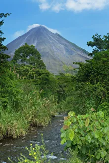 Costa Rica Gallery: Arenal volcano, Alajuela, Costa Rica, Central America