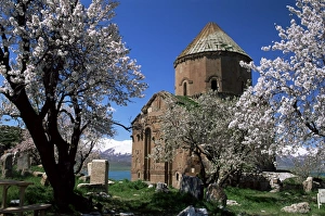 Images Dated 25th January 2000: Armenian Church of Holy Cross