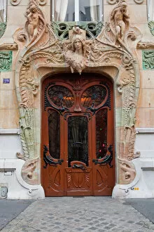 Human Likeness Gallery: An art nouveau doorway in central Paris, France, Europe
