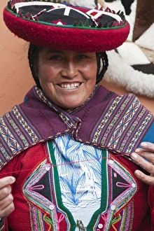 Images Dated 17th October 2009: Artisan workshop, Chincheros, Peru, South America