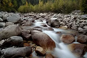 Images Dated 1st October 2009: Astoria River, Jasper National Park, UNESCO World Heritage Site, Alberta