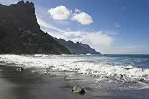 Images Dated 29th January 2010: Atlantic Ocean waves crash onto black volcanic sand at Taganana, Tenerife