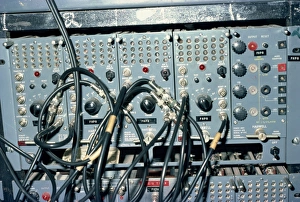 Wire Prints: Atomic research