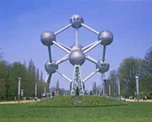 Pillar Collection: Atomium, Atomium Park, Brussels (Bruxelles), Belgium, Europe