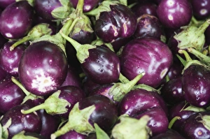 Food Stuff Prints: Aubergines on a market stall