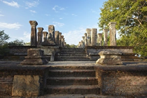 Polonnaruwa Prints: Audience Chamber, Island Gardens