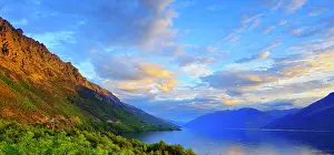 Wakatipu Prints: Autumn evening, Lake Wakatipu, near Queenstown, South Island, New Zealand